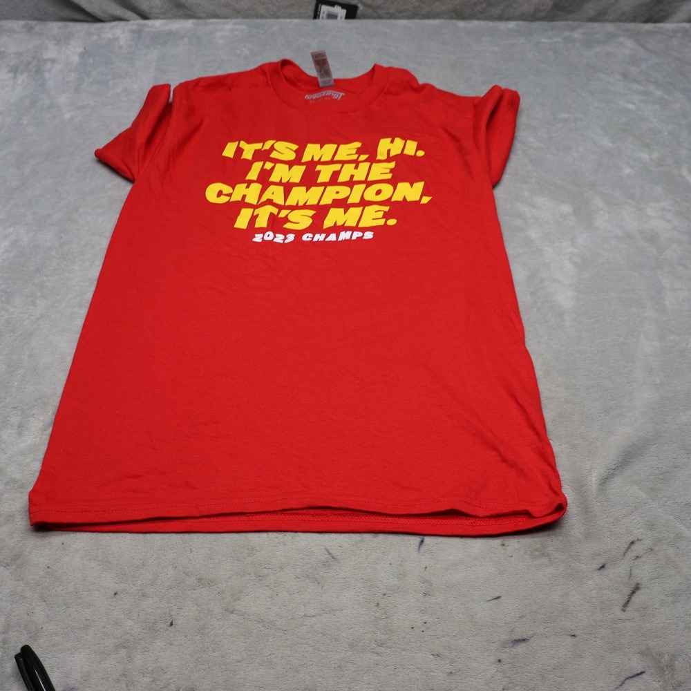 BreakingT Shirt Mens Small Red 2023 Champs Graphic Print Short Sleeve Crewneck